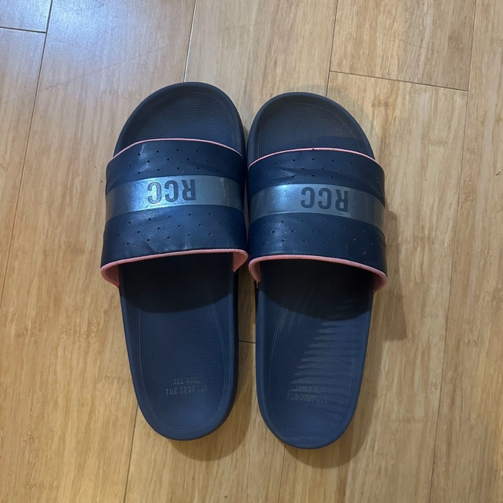 Rapha Navy and Pink Slide Sandals